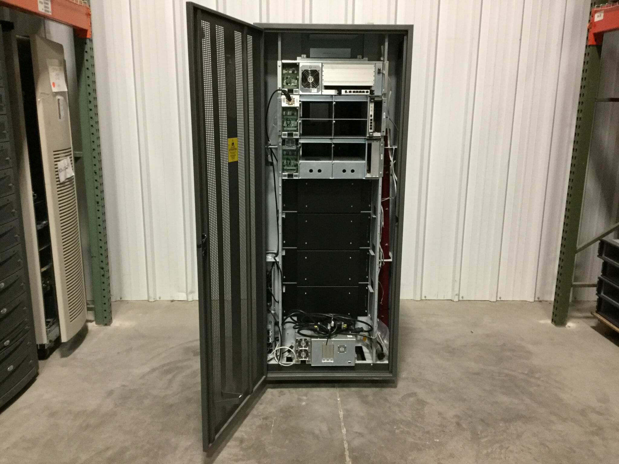 HPE STORAGEWORKS ESL 322E ULTRIUM Tape Library AA939C FrontierUS